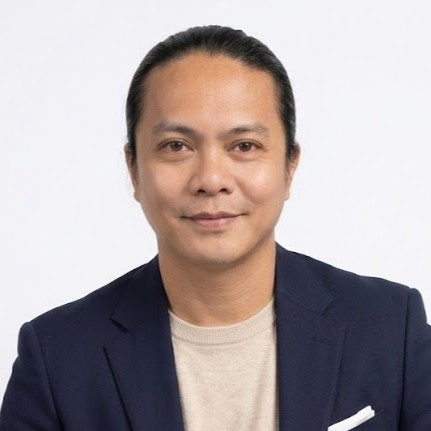 Naz Diocampo, Top-Rated Plus Upwork freelancer